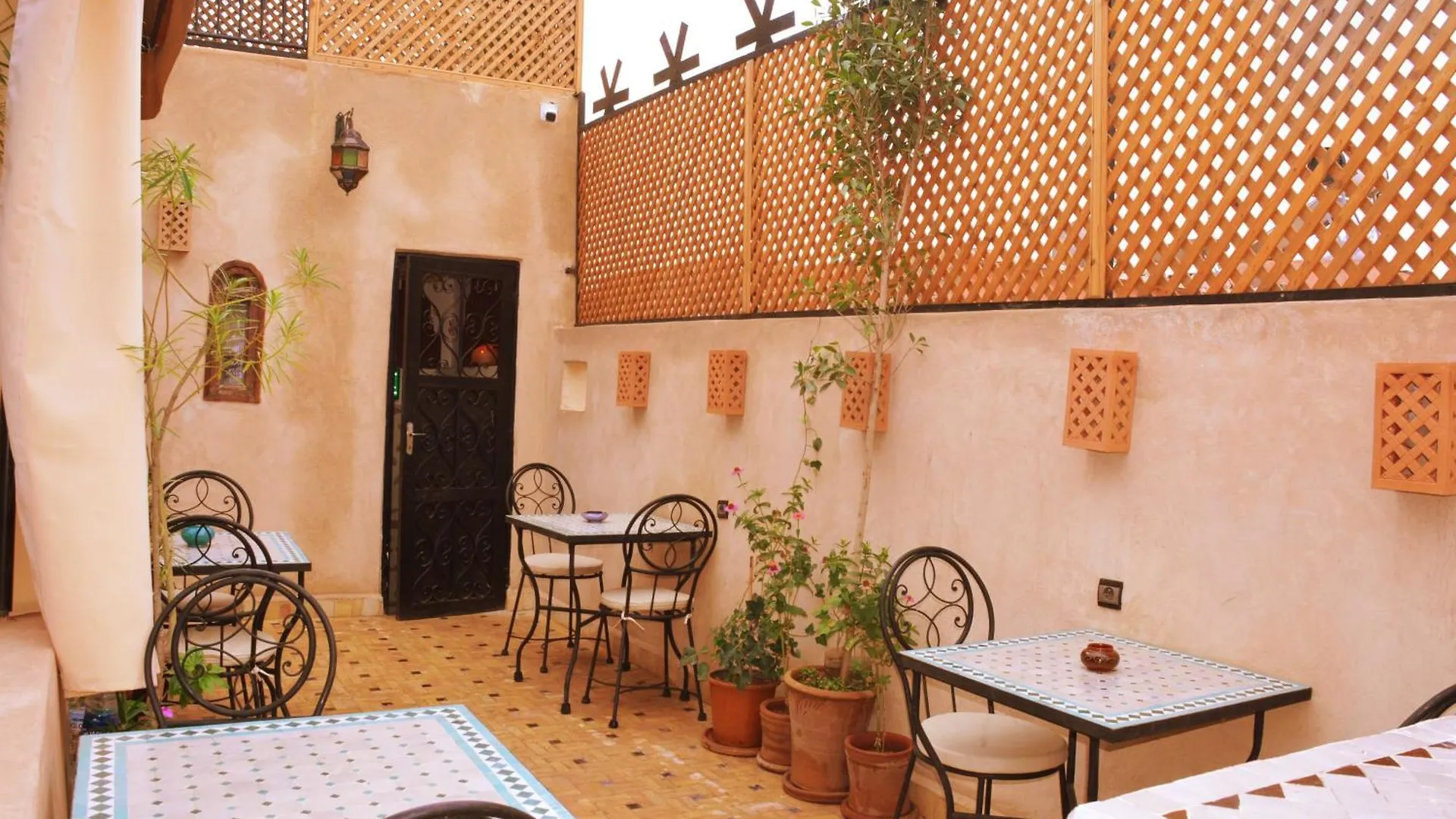 Riad Marrakesh Peace